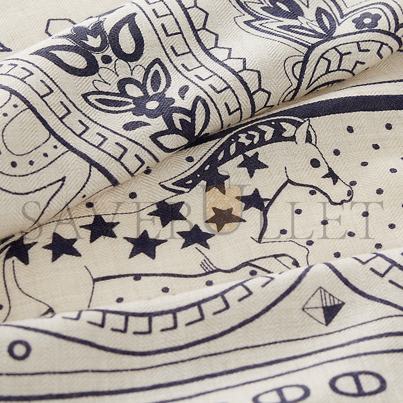 HERMÈS CHEVAL DE COEUR BANDANA SHAWL 140 H244259SV02 (136*135cm)